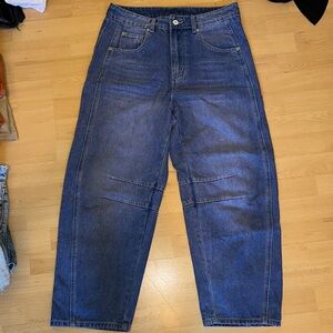 Women’s Barrel Jeans